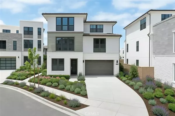 217 Stage, Irvine, CA 92618