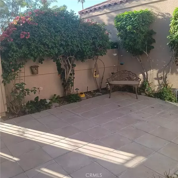 127 Lake Shore Drive, Rancho Mirage, CA 92270