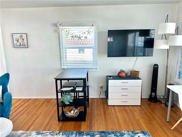 San Clemente, CA 92672,116 Avenida Serra #4