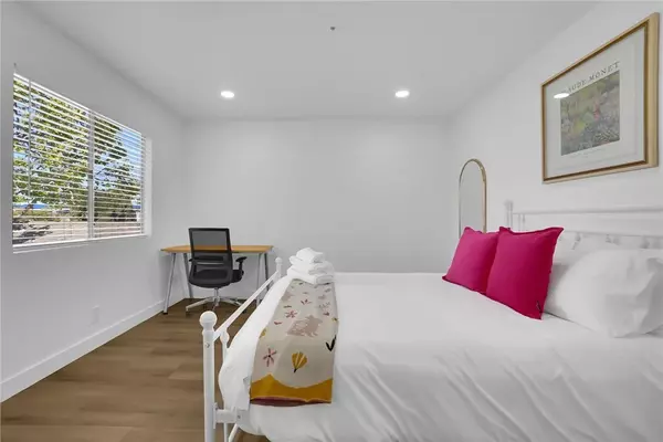 Garden Grove, CA 92844,9906 13th