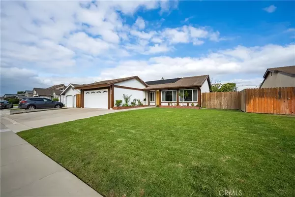 Costa Mesa, CA 92626,930 Helena Circle