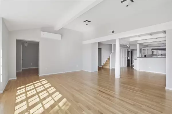 San Diego, CA 92106,3320 Hill