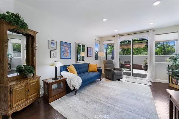 Rancho Santa Margarita, CA 92688,2 Via Entrada