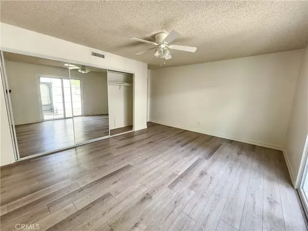 Riverside, CA 92507,5165 Pearblossom