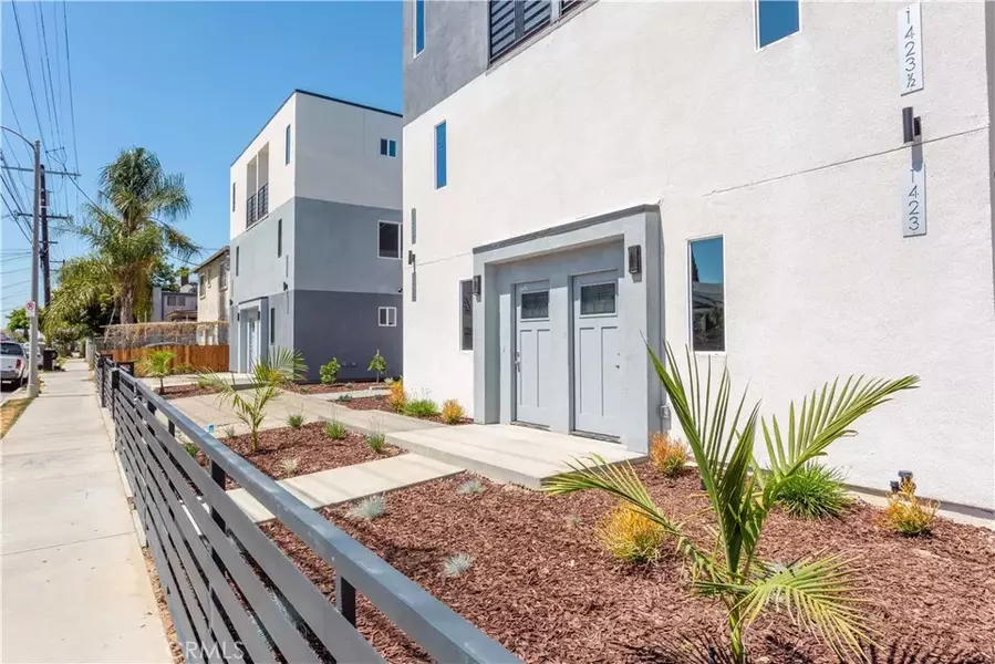 1429 S New Hampshire Avenue, Los Angeles, CA 90006