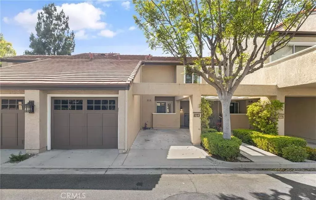 Irvine, CA 92612,164 Stanford Court #82
