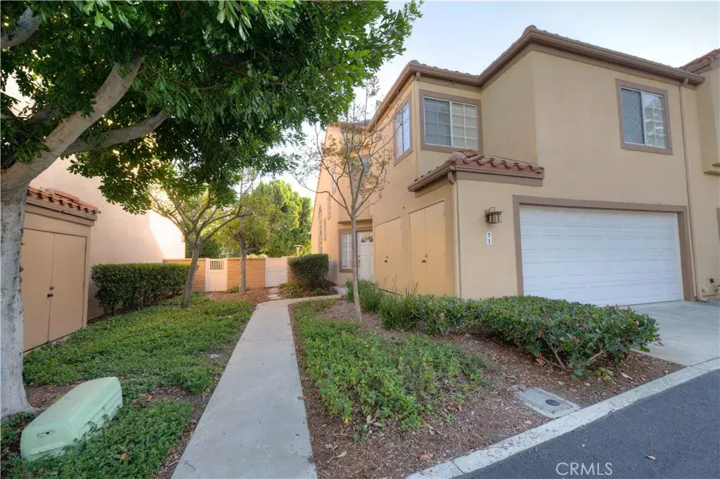 Aliso Viejo, CA 92656,71 Via Bacchus