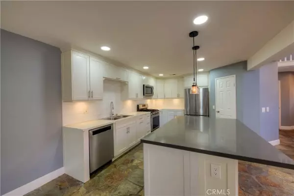 Aliso Viejo, CA 92656,71 Via Bacchus