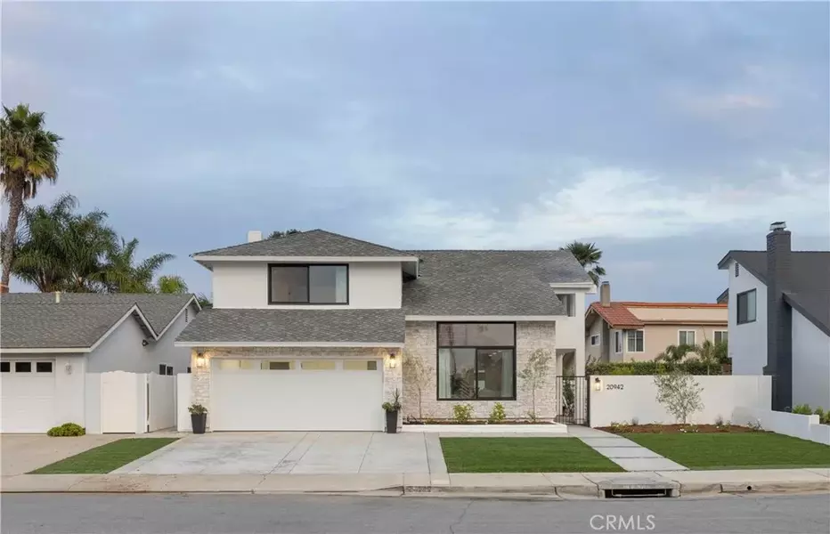 20942 Queens Park, Huntington Beach, CA 92646