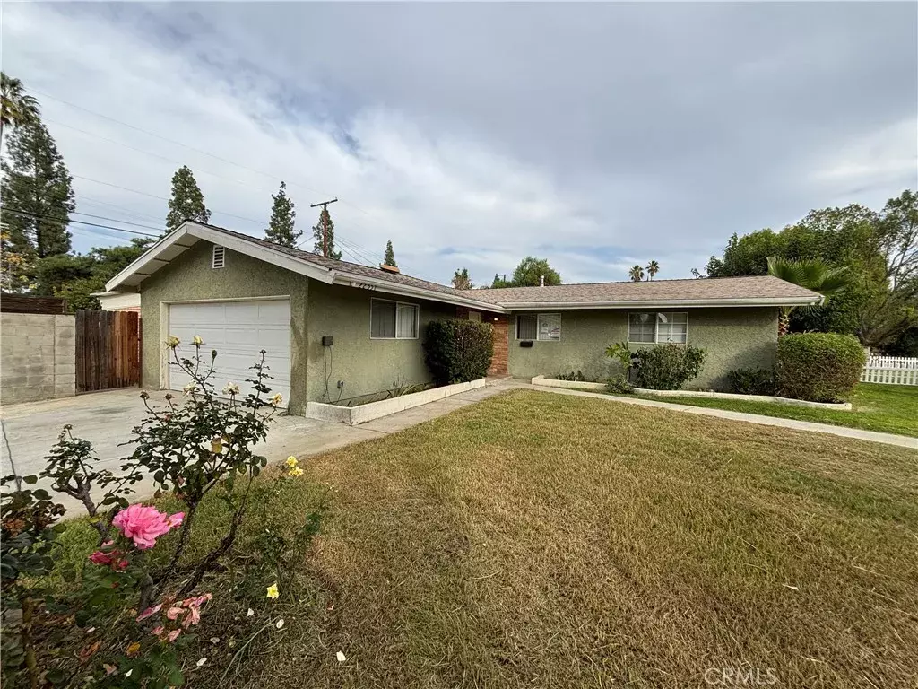 West Hills, CA 91307,22557 Covello