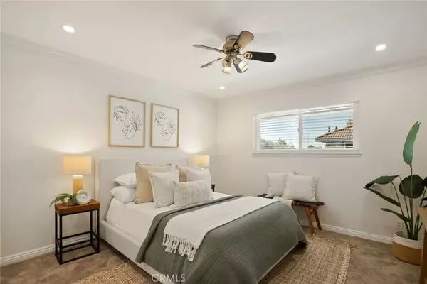 Santa Ana, CA 92707,3636 S Main Street #D