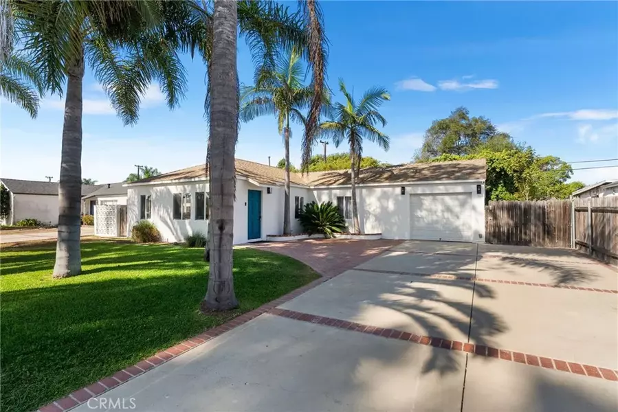 1953 Federal Avenue, Costa Mesa, CA 92627