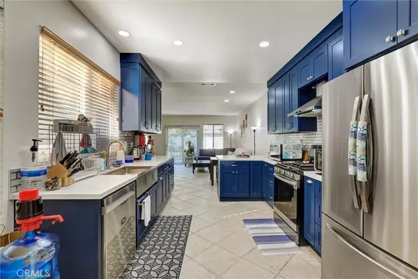 Aliso Viejo, CA 92656,9 Mosaic