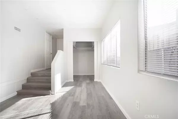 Big Bear Lake, CA 92315,475 Thrush #67