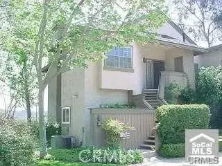 27 Highland, Irvine, CA 92603