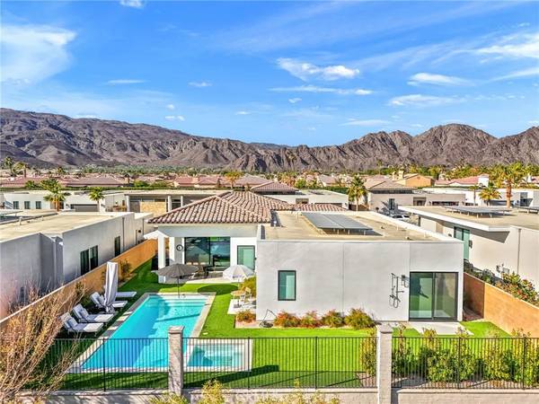 57644 Santo Thomas, La Quinta, CA 92253