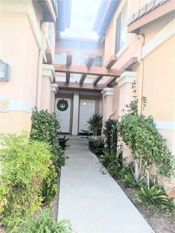 Mission Viejo, CA 92692,26 Chaumont