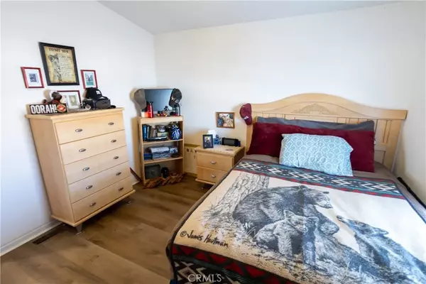 Tustin, CA 92780,1782 Nisson #67