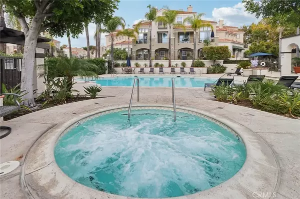 Rancho Santa Margarita, CA 92688,33 Via Pamplona