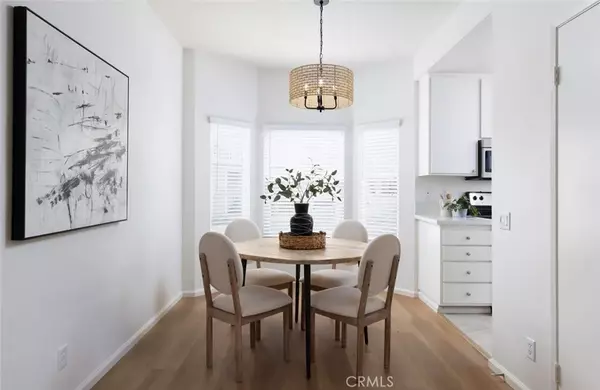 Irvine, CA 92620,257 Huntington