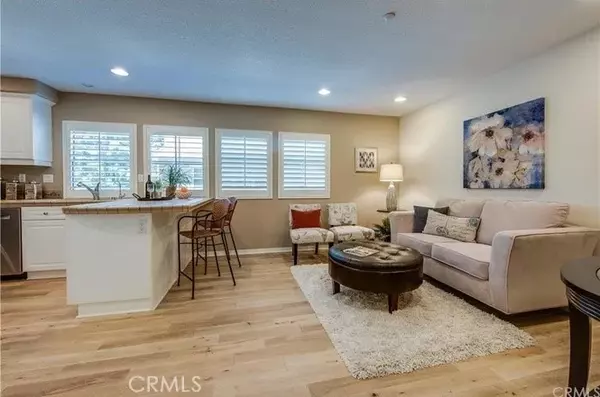 Irvine, CA 92602,79 Chula Vista #23