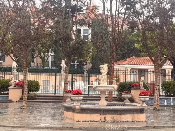 11 Crivelli Aisle, Irvine, CA 92606