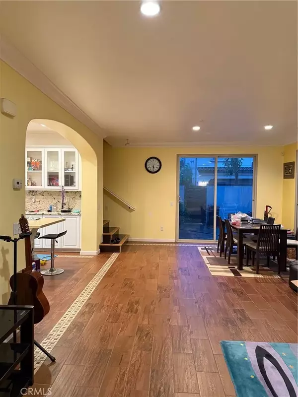 Anaheim, CA 92805,531 S Melrose