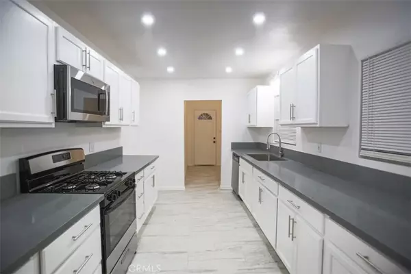 San Bernardino, CA 92404,697 E 21st