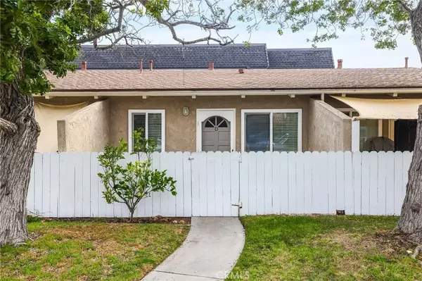 1416 Alabama Street #D, Huntington Beach, CA 92648