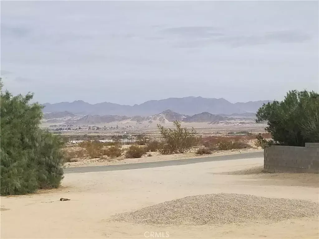 29 Palms, CA 92277,73550 Two Mile Road #11