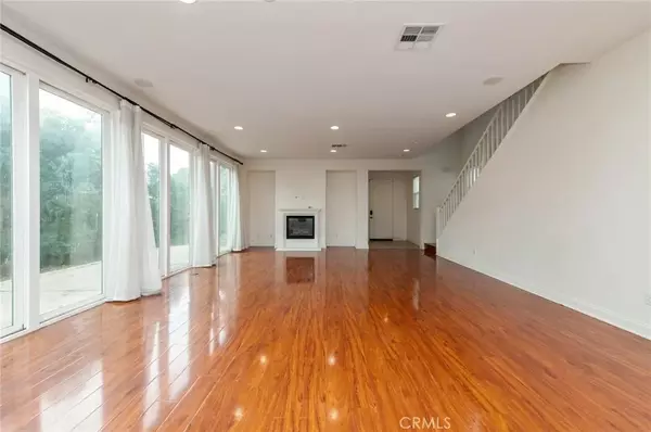 Ontario, CA 91764,2973 E Via Corvina