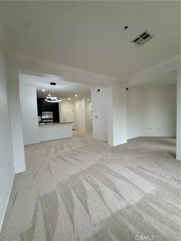 2457 Watermarke, Irvine, CA 92612