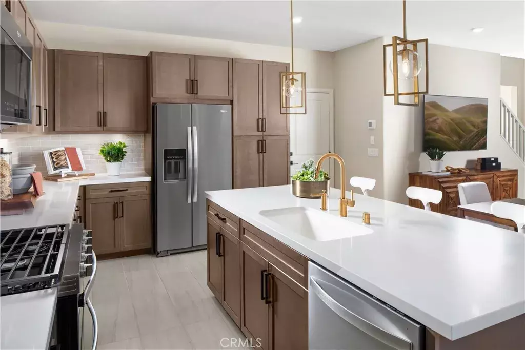 Chino, CA 91708,7459 Armeria Lane