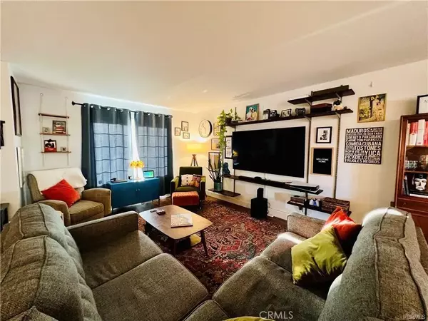 Aliso Viejo, CA 92656,23432 Via San Martine