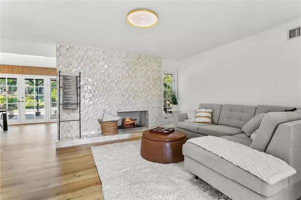 Laguna Niguel, CA 92677,24135 Las Naranjas