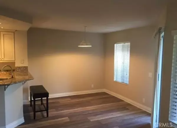 Rancho Santa Margarita, CA 92688,7 Pomelo