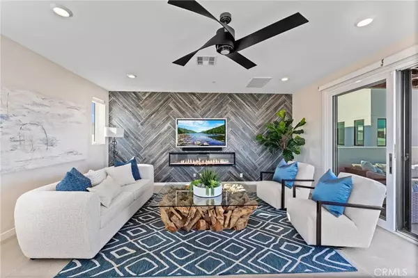 Tustin, CA 92782,419 Transport