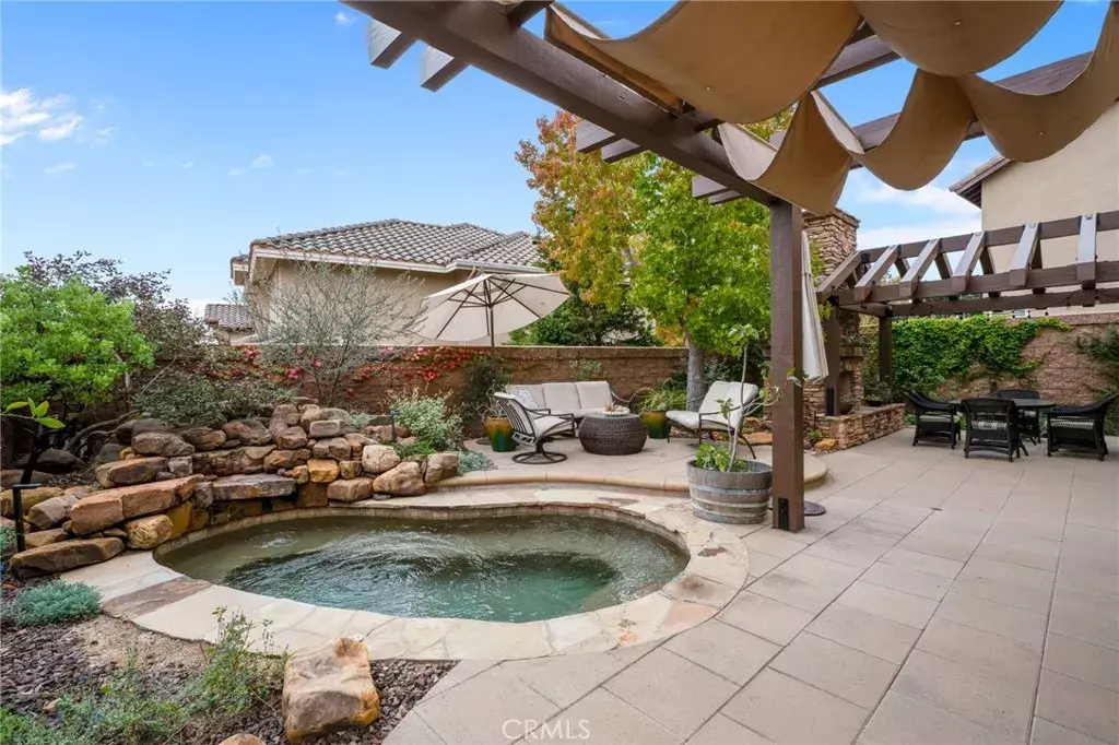 Aliso Viejo, CA 92656,6 Goldenfield