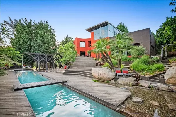 Escondido, CA 92025,2893 Paseo Del Sol