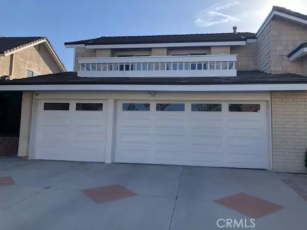 Lake Forest, CA 92630,22121 Apache