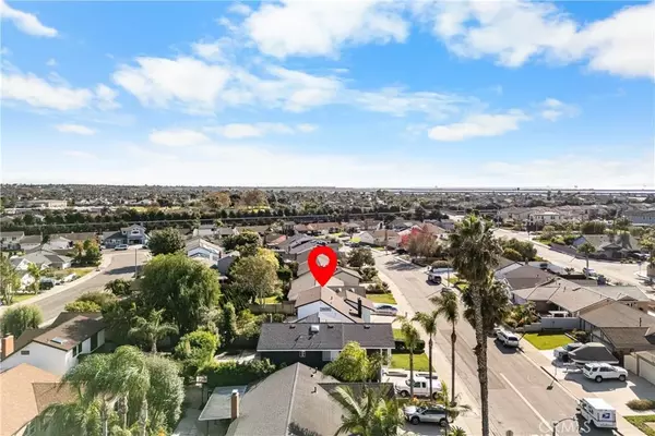 Huntington Beach, CA 92649,17172 Berlin Lane