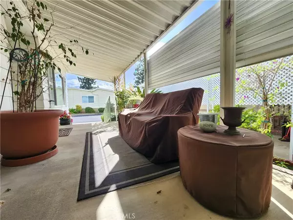 Placentia, CA 92870,335 Ridgelake