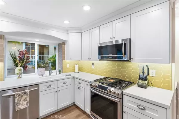 Lake Forest, CA 92679,19185 Echo Pass