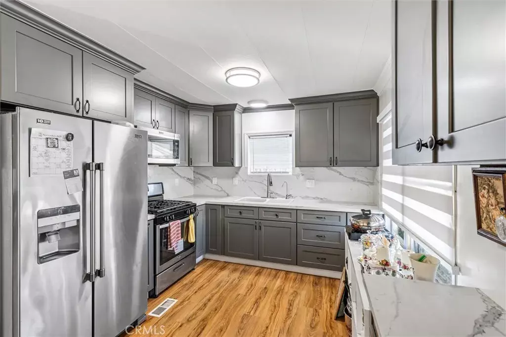 Anaheim, CA 92804,235 S Beach #108