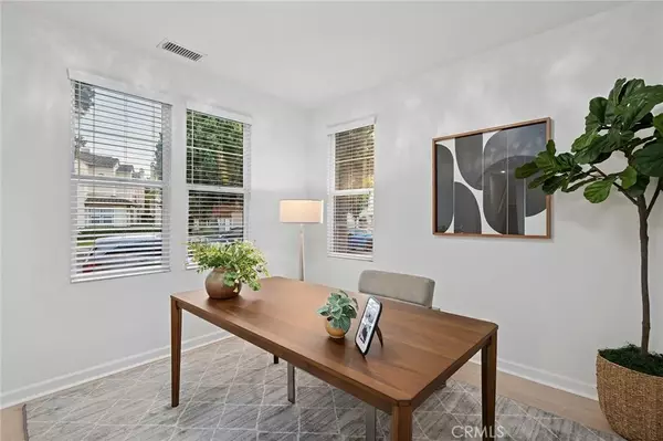 Irvine, CA 92603,345 Tall Oak