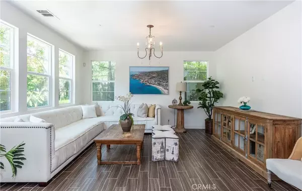 Irvine, CA 92618,181 Compass