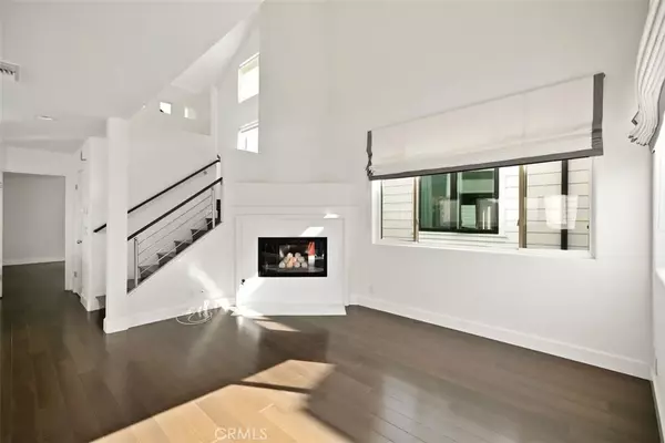 Corona Del Mar, CA 92625,614 Acacia #1/2