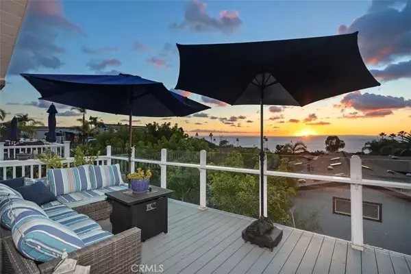 Laguna Beach, CA 92651,30802 Coast #L3