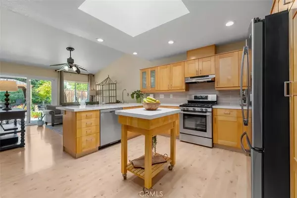 Mission Viejo, CA 92691,23691 Via El Rocio