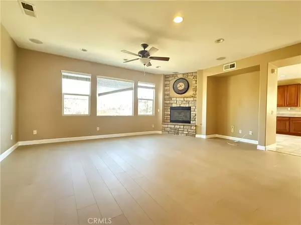 Corona, CA 92879,2420 Lenai Cir